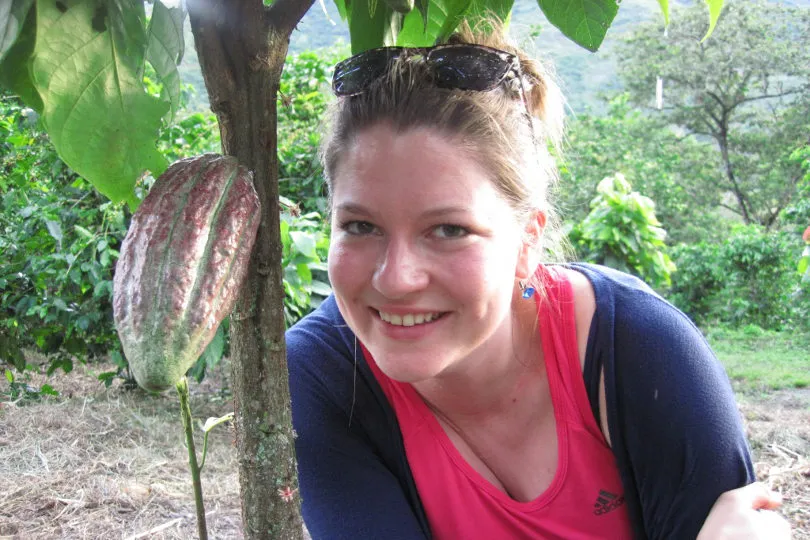 Annika, die Reiseexpertin für Peru von Fairaway lächelt in die Kamera