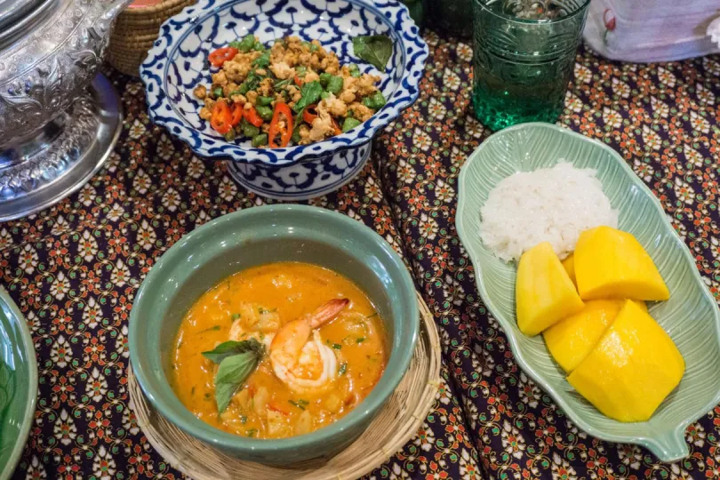 Garnelencurry und Mango Sticky Rice 