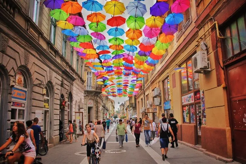 Alleine schon wegen der trendigen Hauptstadt Bukarest ist Rumänien eine Reise wert