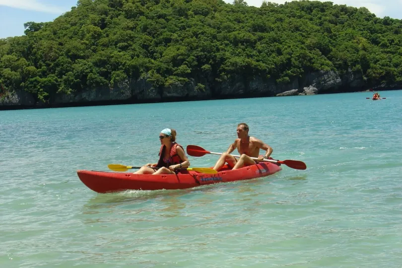 Kayak fahren in Thailand