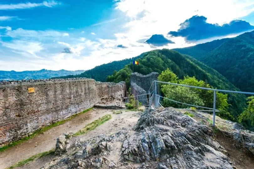 Burg Poenari, das wahre Draculaschloss in Transsilvanien