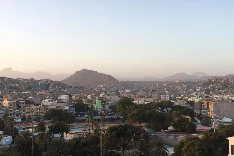 Blick vom Plateau in Praia