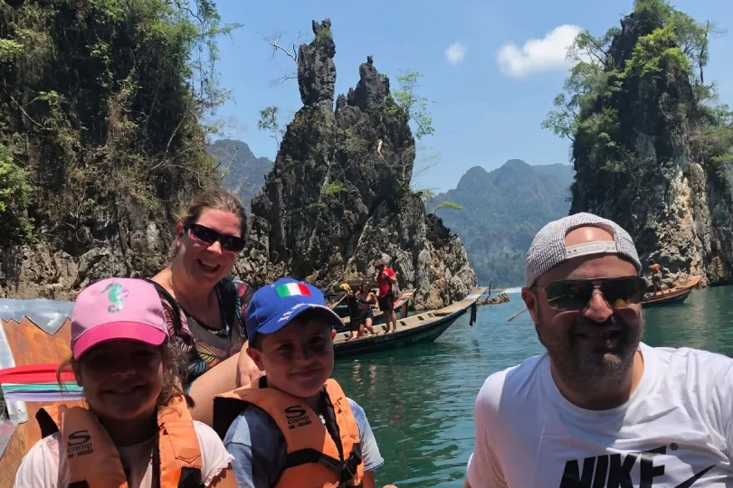 Antonella besuchte mit ihrer Familie Thailand