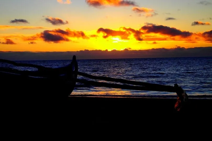 Idylle mit der ganzen Familie: Sonnenuntergang in Ifaty