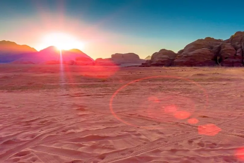 Highlight der Jordanien Rundreise: Sonnenaufgang in der Wüste Wadi Rum