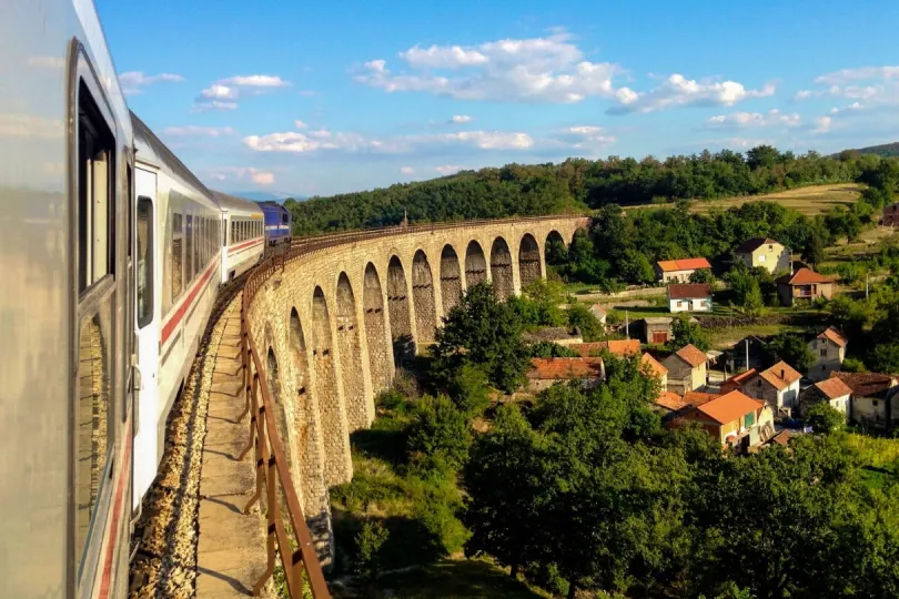 Entspannt mit dem Zug nach Kroatien reisen