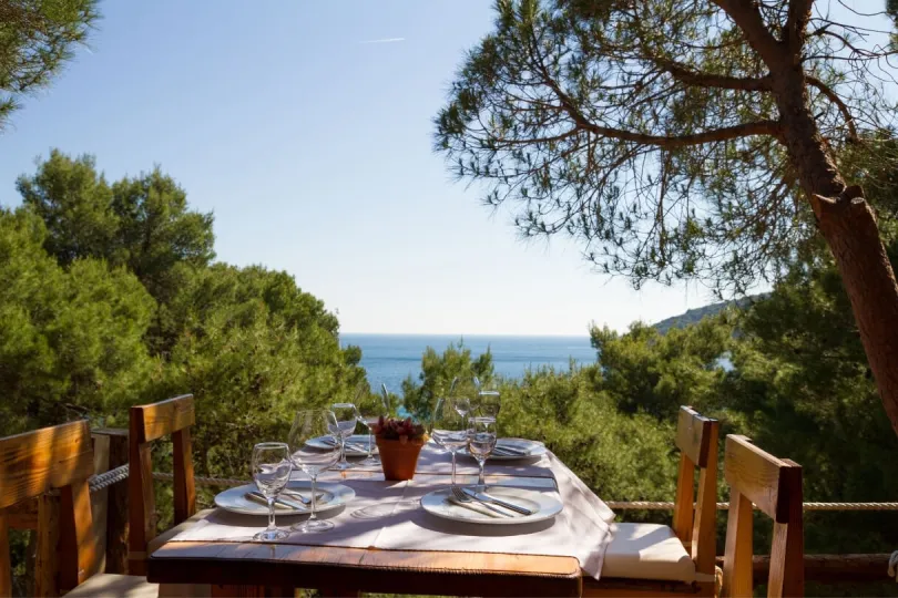 Essen genießen mit Aussicht auf Mljet