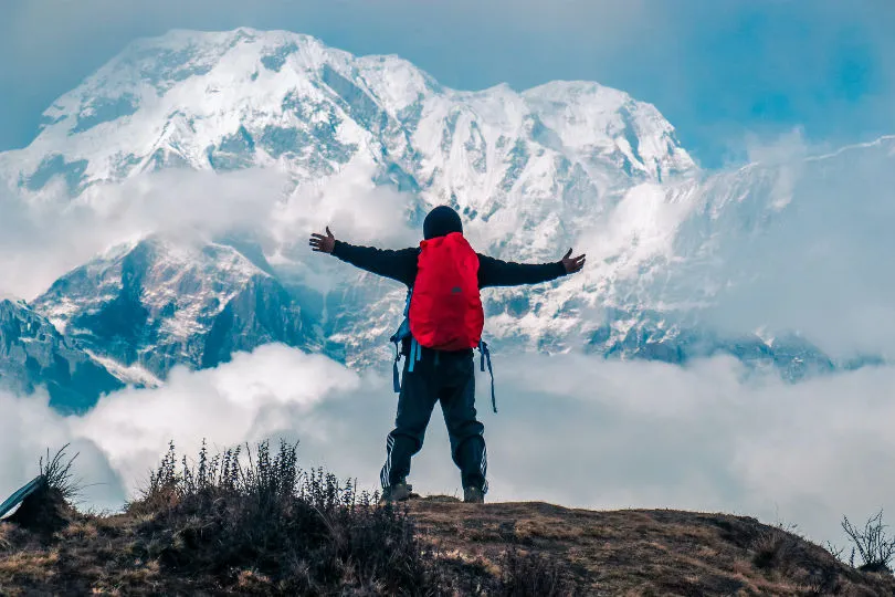 Ein Wanderer auf dem Annapurna Basislager Trek