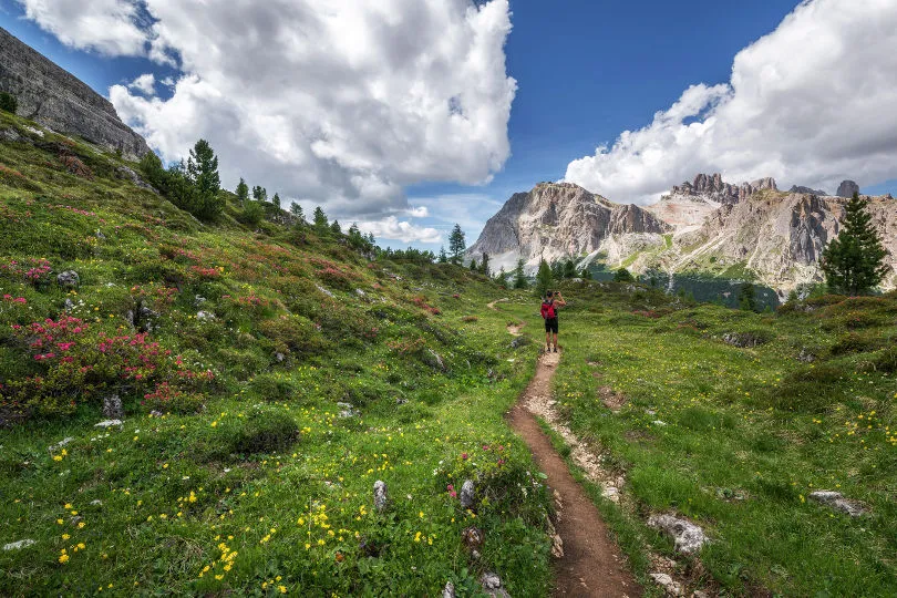 Ein Wanderer auf dem Annapurna Basislager Trek