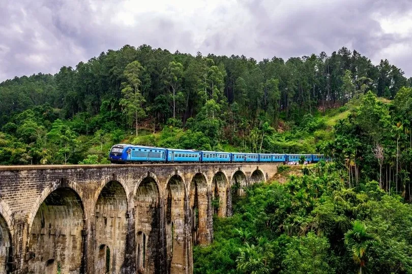 Zug statt Flug – in Sri Lanka die beste Wahl
