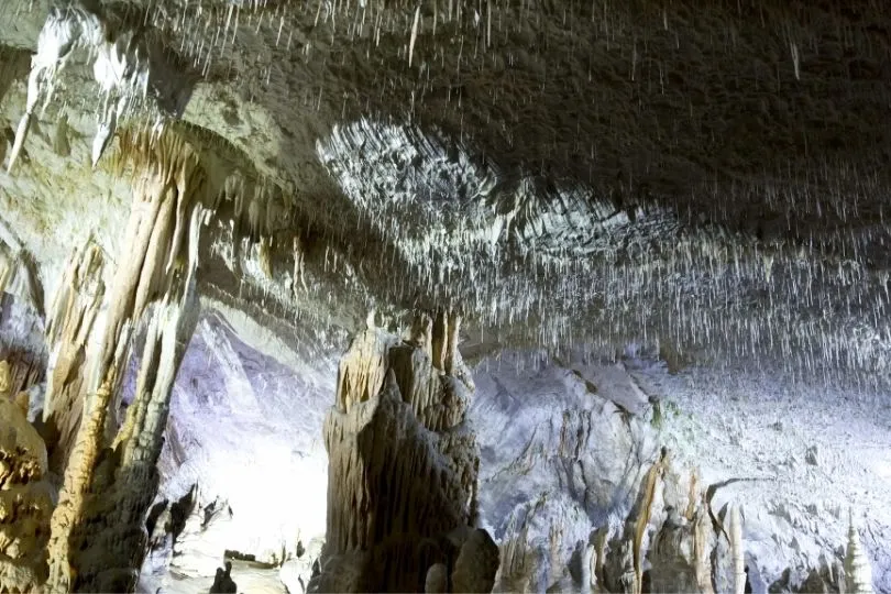 Höhle von Postonja in Slowenien