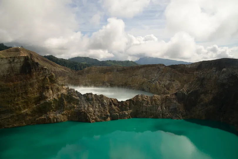 Der berühmte Kelimutu See in Indonesien
