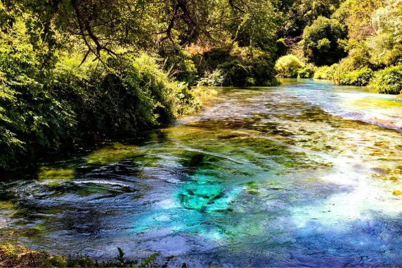 „Blaues Auge“ in Albanien erleben