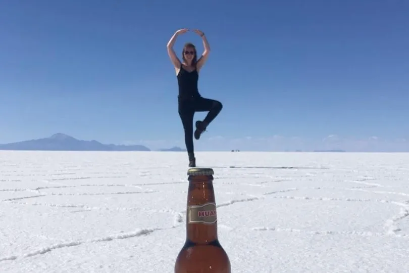 In der Salzwüste Uyuni kann man lustige Fotos machen