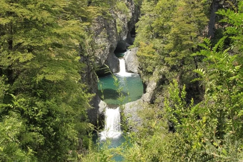 Wasserfall im Siete Tazas Nationalpark