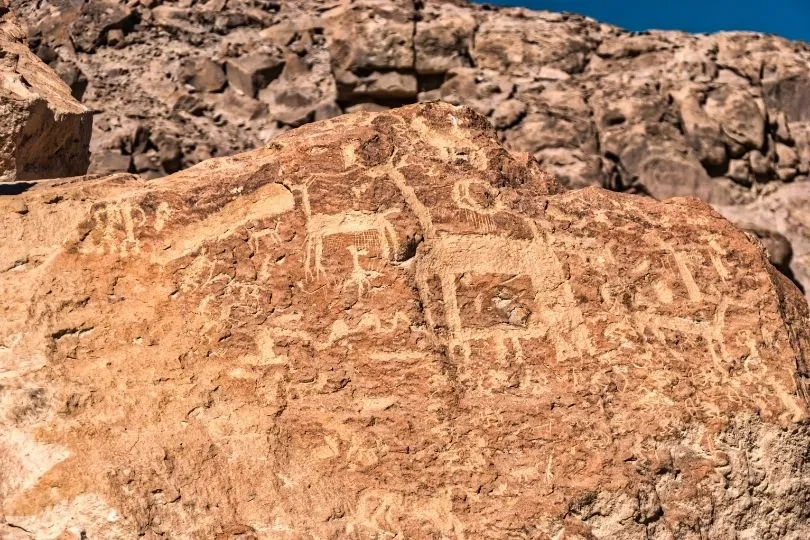 Hieroglyphen in Yerbas Buenas, Chile