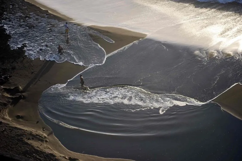 Schwarzer Strand auf Fogo