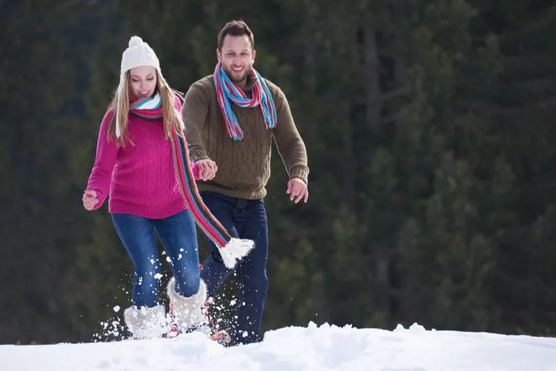 Schneeschuhwandern in Finnland