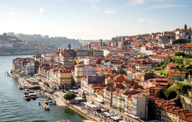 Blick auf Porto und den Douro bei während der Portugal Rundreise mit dem Auto
