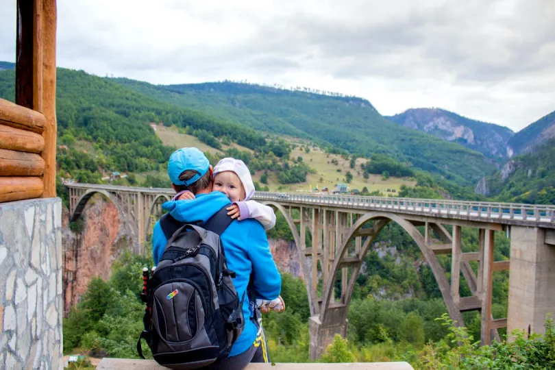 Montenegro mit Kindern entdecken – zum Beispiel spektakuläre Brücken