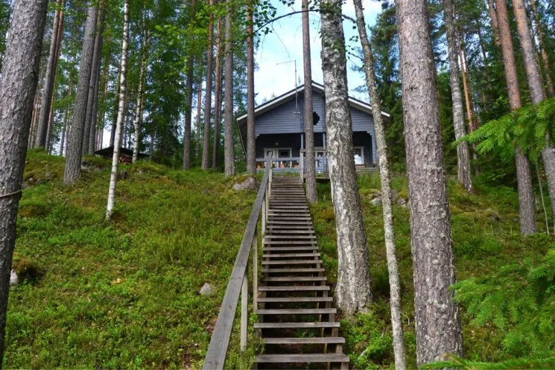 Kleines Haus am See in Finnland