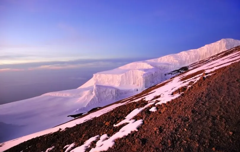 Der Aufstieg auf en Kilimandscharo in Tansania ist berühmt-berüchtigt
