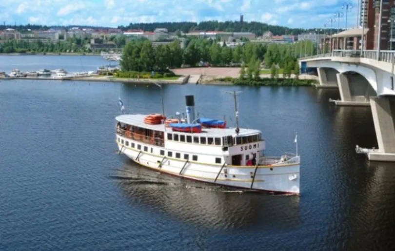 Wie wäre es mit einer Bootsfahrt auf deiner Finnland Mietwagenreise?