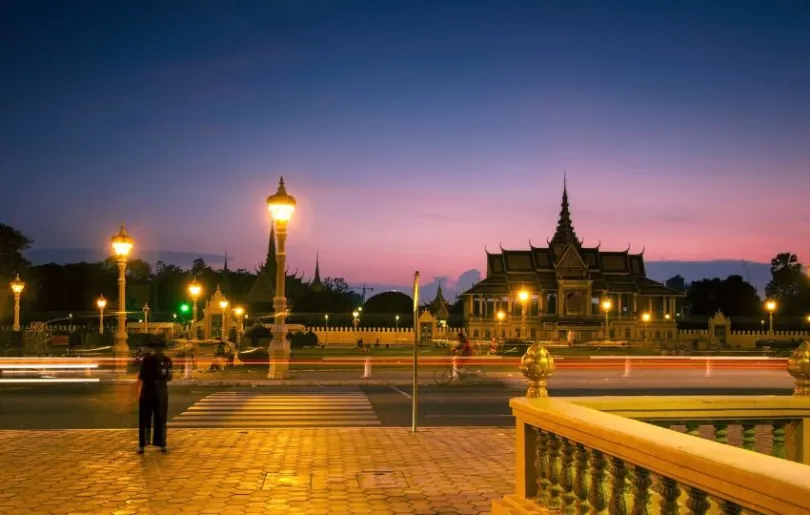Entdecke Phnom Penh auf deiner Reise durch Kambodschas wilden Nordosten