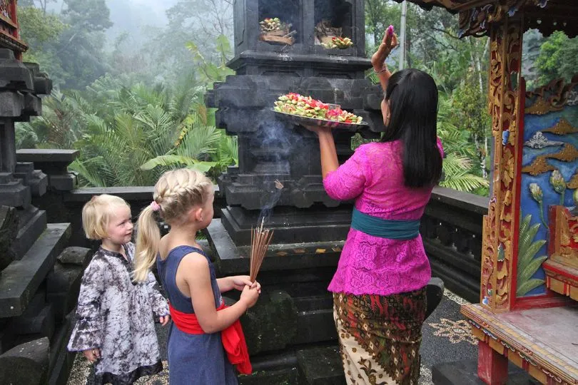 Familienfreundliche Homestays in Indonesien