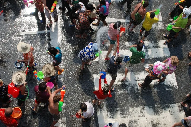 Wasserschlacht am Neujahrsfest in Thailand