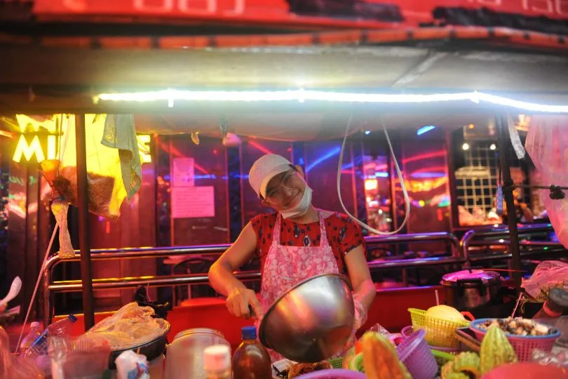 Streetfood im Thailand Urlaub schnabulieren