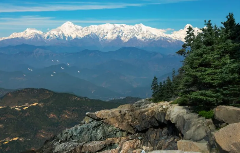 Entdecke das wunderschöne Binsar auf deiner Indien Himalaya Reise