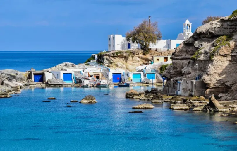 Entdecke Milos auf deiner Inselhopping Reise durch Griechenland