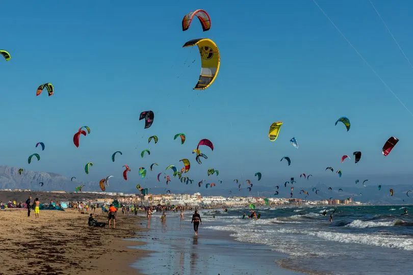 Entdecke Kitesurfen auf deiner Andalusien Rundreise