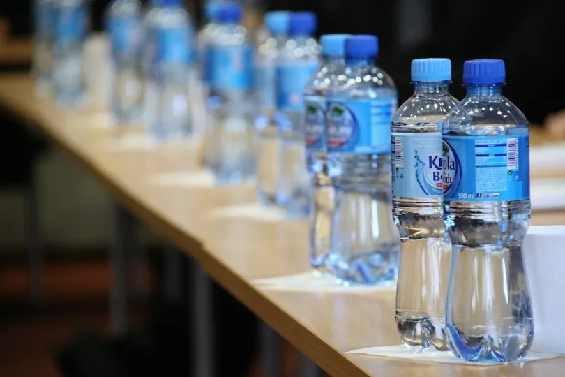 Plastik Flaschen