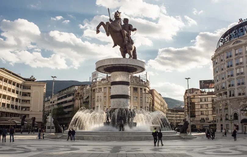 Nordmazedonien Skopje Zentrum Brunnen Platz
