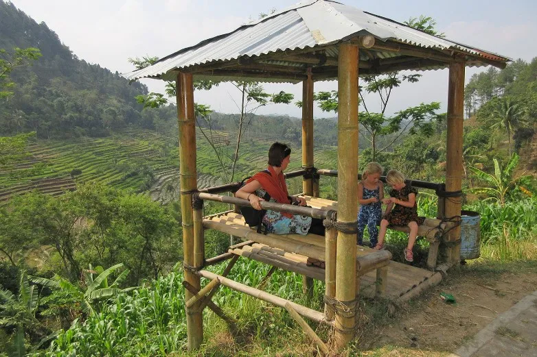 Indonesien mit kindern, Java Windusari Borobudur. 