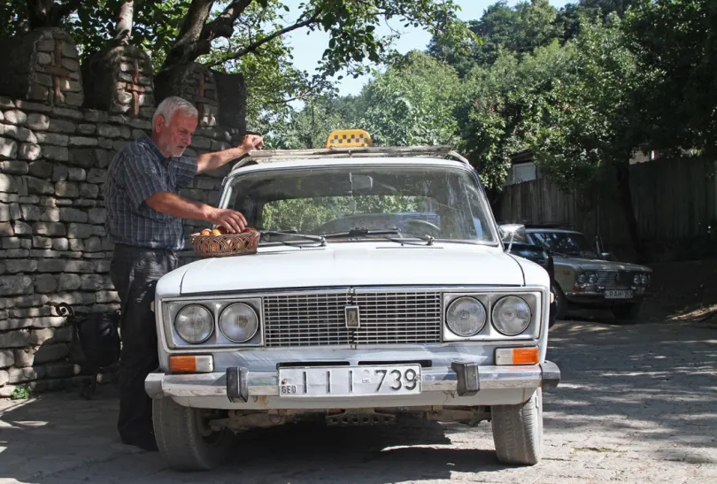 Georgien -  Taxi fahrer