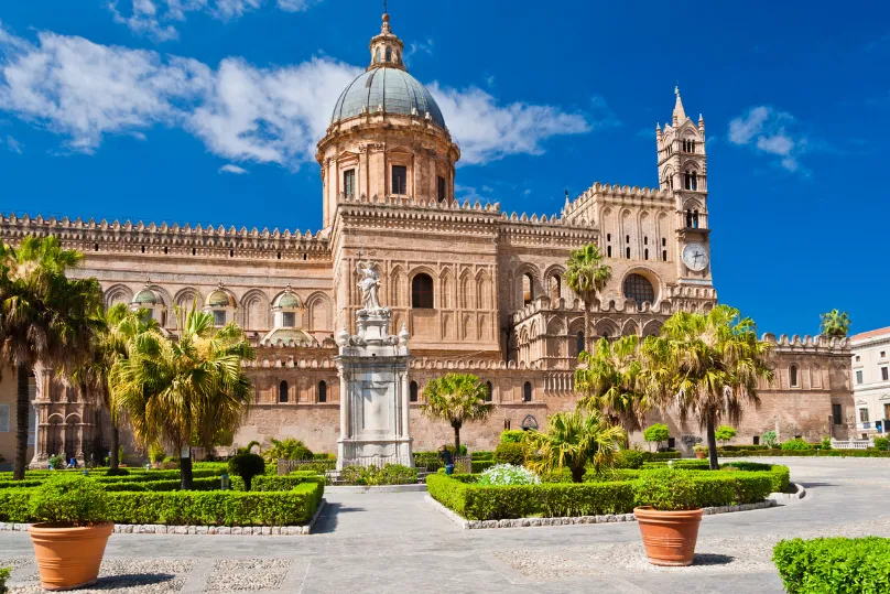 Rathaus in Palermo, Sizilien.