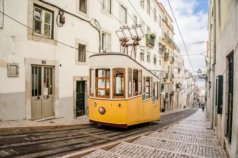 Straßenbahn in Portugal.