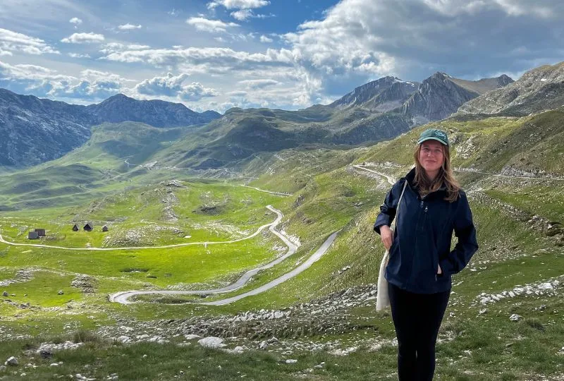 Karlijn, deine Montenegro Spezialistin.