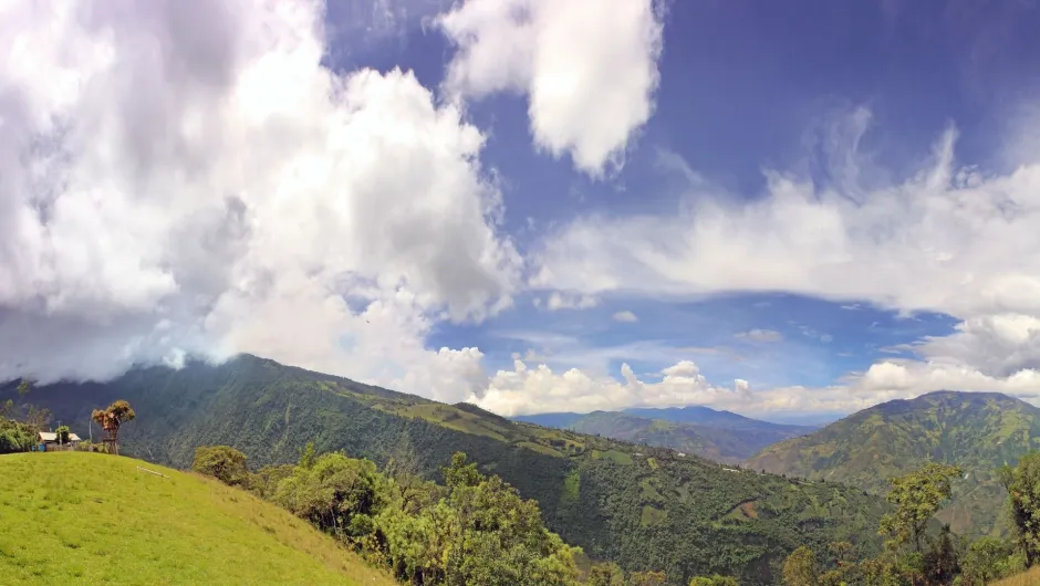 Baños in Ecuador: Wandern Sie durch die grüne Landschaft