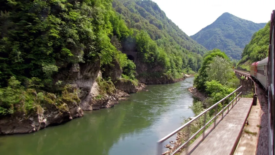 Wie reist du am besten mit dem Zug nach Slowenien?