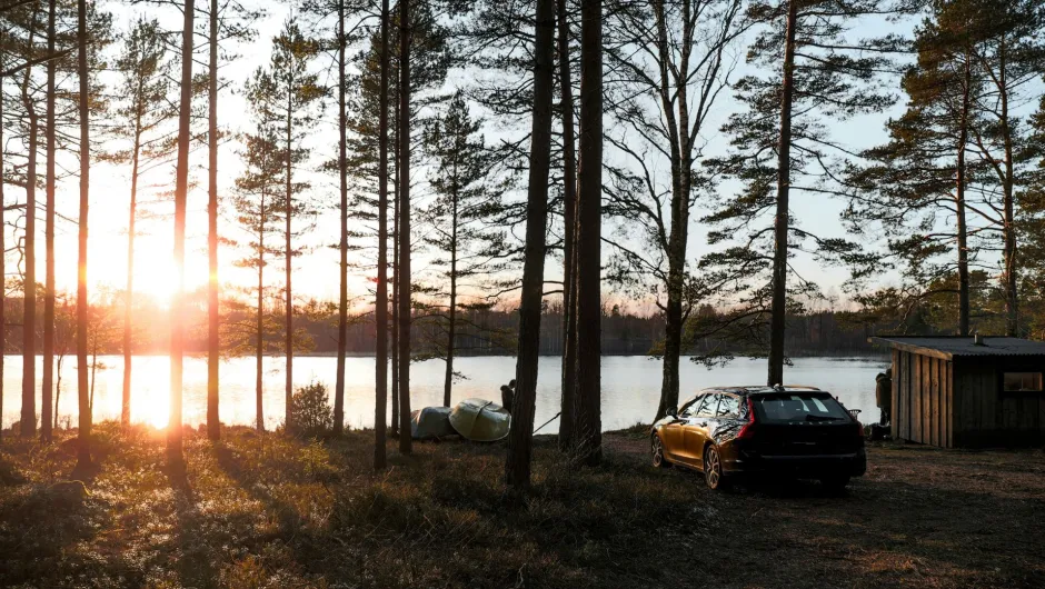 Entdecke tolle Sonnenuntergänge auf deiner Schweden Reise mit dem E-Auto