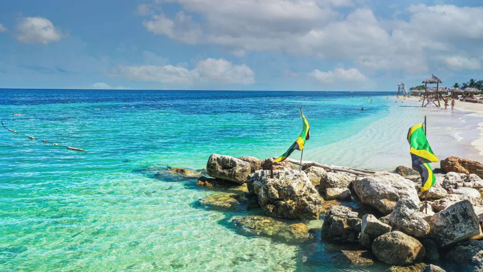 Strand in Jamaika mit