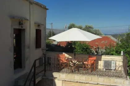 Das Patriko Traditional Stone Houses liegt in Vafes und verzaubert durch die schöne Atmosphäre