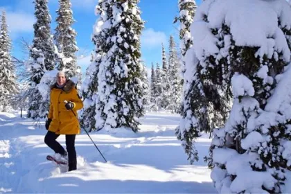 Schneeschuhwandern Finnland