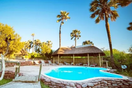 Palmwag Unterkunft mit pool.