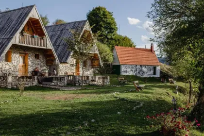 Eco Cottage in Nevidio.