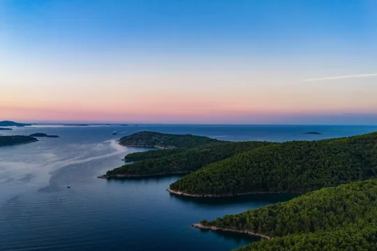 Kroatien Inselhüpfen: Insel in Kroatien.